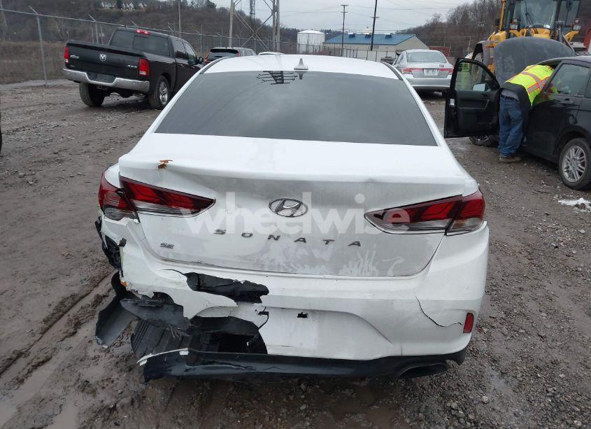Photo 16 of 2018 Hyundai Sonata SE (VIN 5NPE24AF5JH673610)