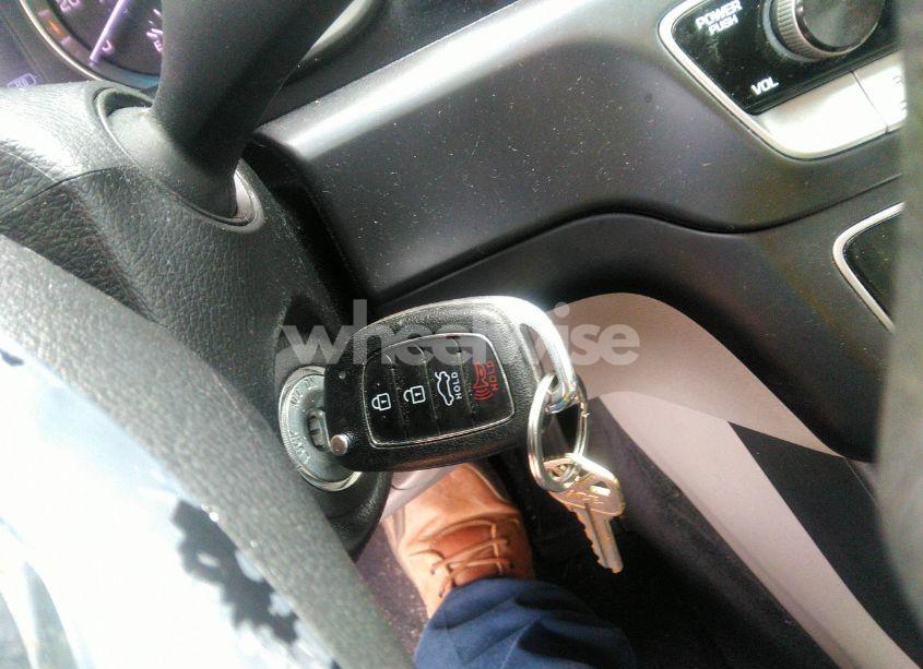 Photo 11 of 2018 Hyundai Sonata SE (VIN 5NPE24AF5JH704063)