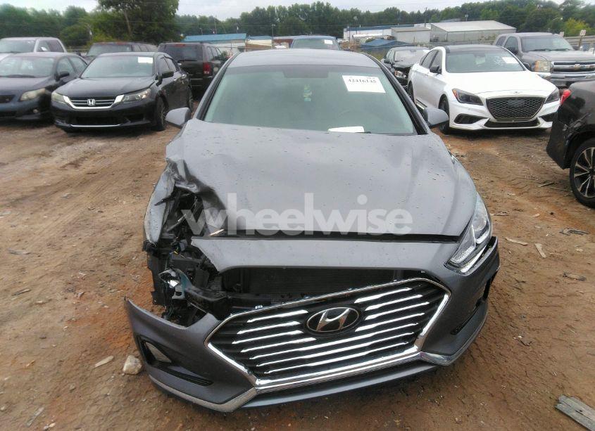 Photo 12 of 2018 Hyundai Sonata SE (VIN 5NPE24AF5JH704063)