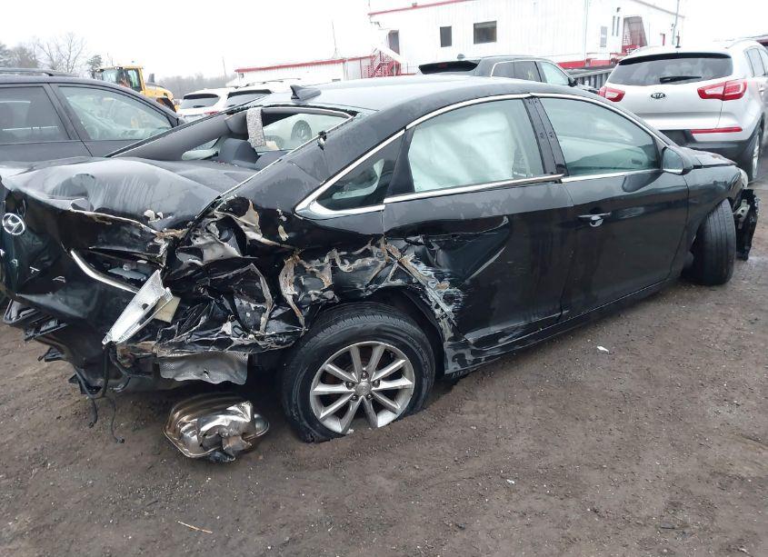 Photo 4 of 2018 Hyundai Sonata SE (VIN 5NPE24AF5JH725253)