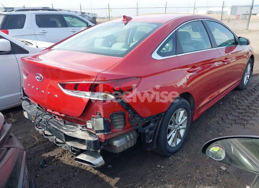 Photo 4 of 2019 Hyundai Sonata SE (VIN 5NPE24AF5KH735198)