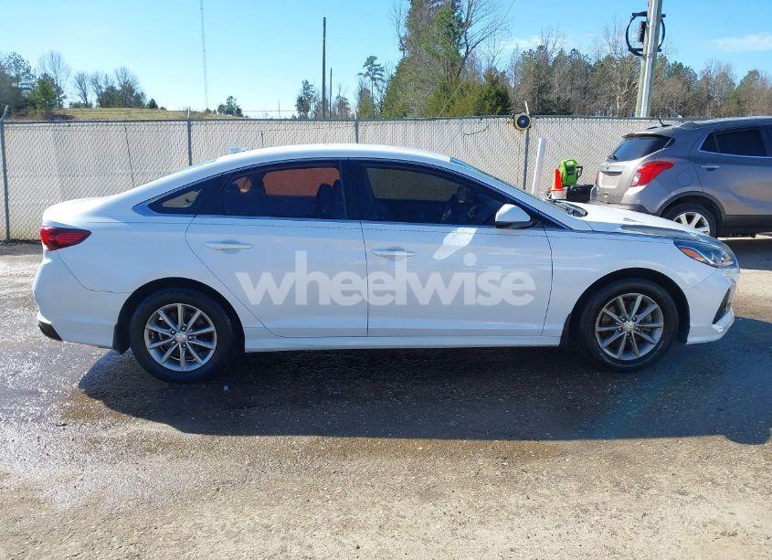 Photo 14 of 2019 Hyundai Sonata SE (VIN 5NPE24AF5KH738070)