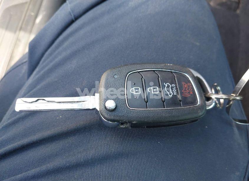 Photo 11 of 2019 Hyundai Sonata SE (VIN 5NPE24AF5KH739171)