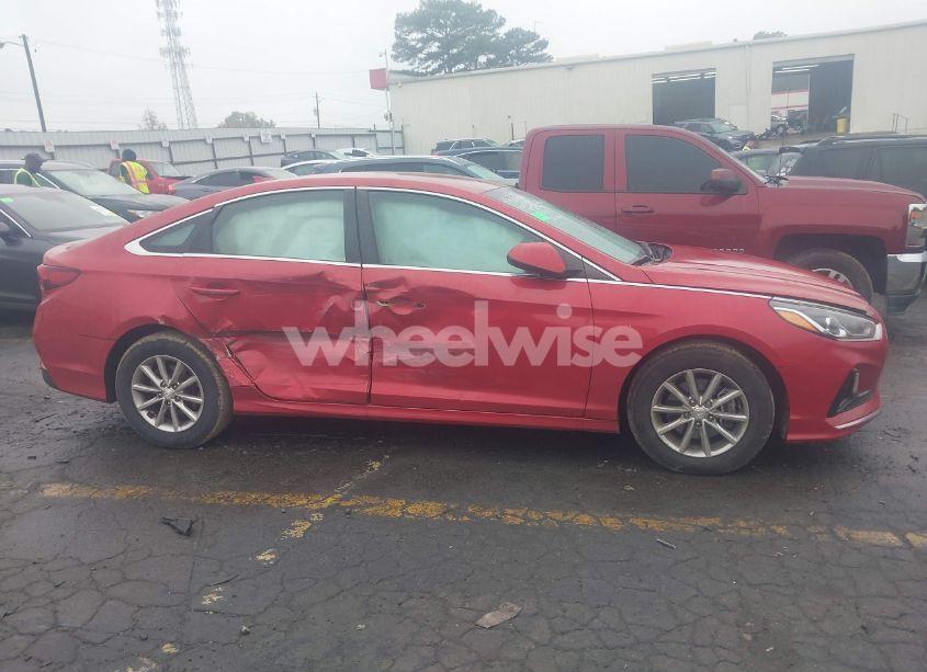 Photo 13 of 2019 Hyundai Sonata SE (VIN 5NPE24AF5KH791853)