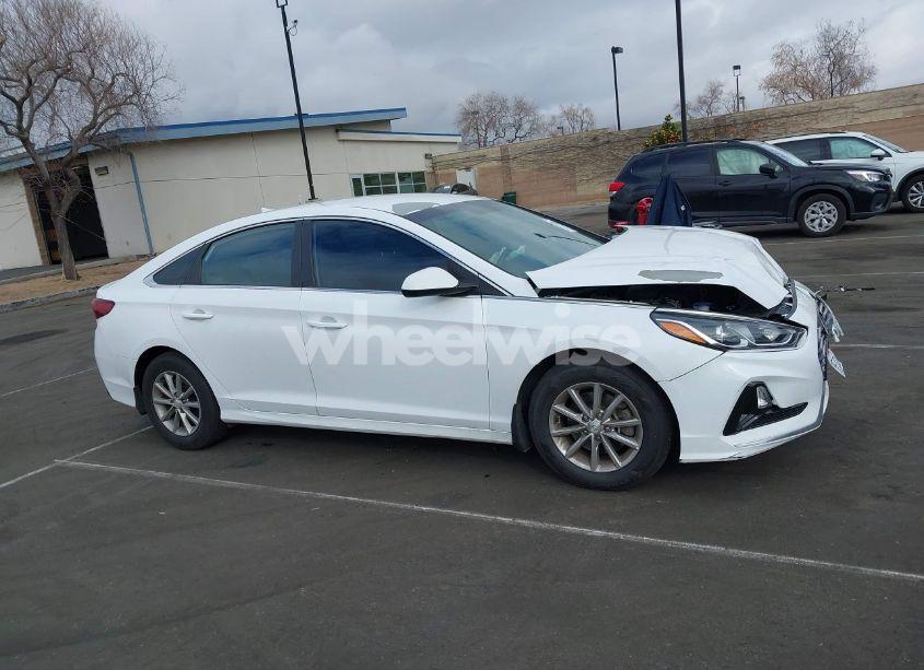 Photo 14 of 2019 Hyundai Sonata SE (VIN 5NPE24AF5KH799886)