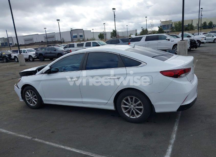 Photo 15 of 2019 Hyundai Sonata SE (VIN 5NPE24AF5KH799886)