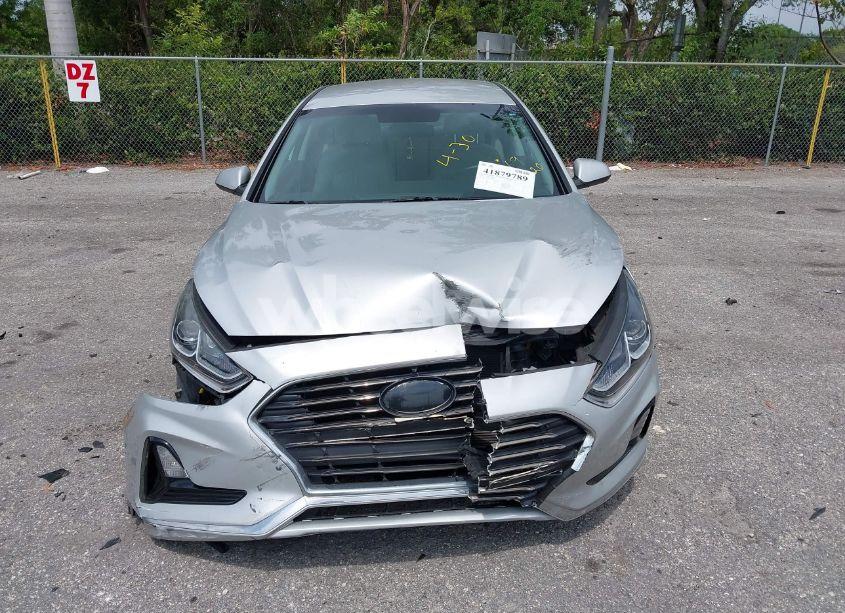 Photo 13 of 2019 Hyundai Sonata SE (VIN 5NPE24AF5KH800020)