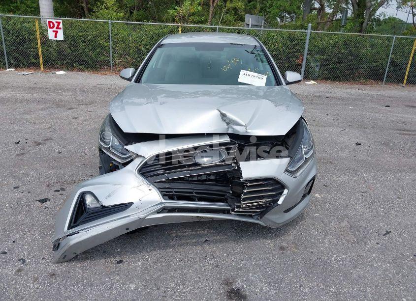 Photo 18 of 2019 Hyundai Sonata SE (VIN 5NPE24AF5KH800020)