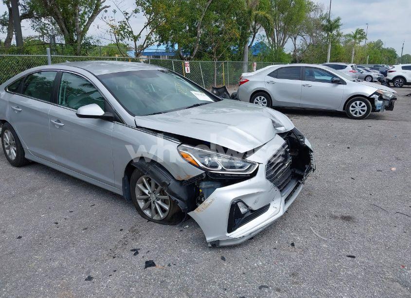 Photo 20 of 2019 Hyundai Sonata SE (VIN 5NPE24AF5KH800020)