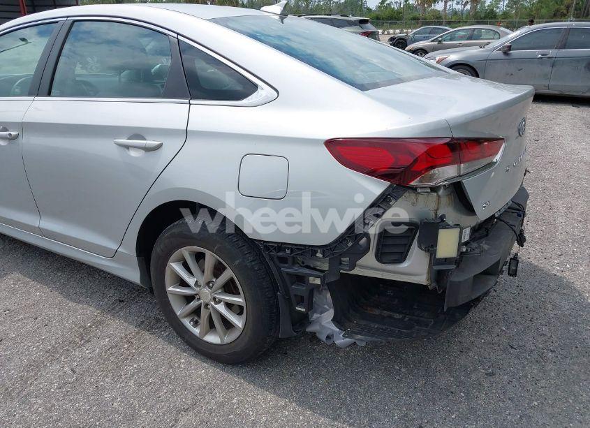Photo 22 of 2019 Hyundai Sonata SE (VIN 5NPE24AF5KH800020)