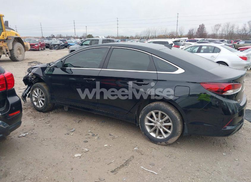 Photo 14 of 2019 Hyundai Sonata SE (VIN 5NPE24AF5KH807680)