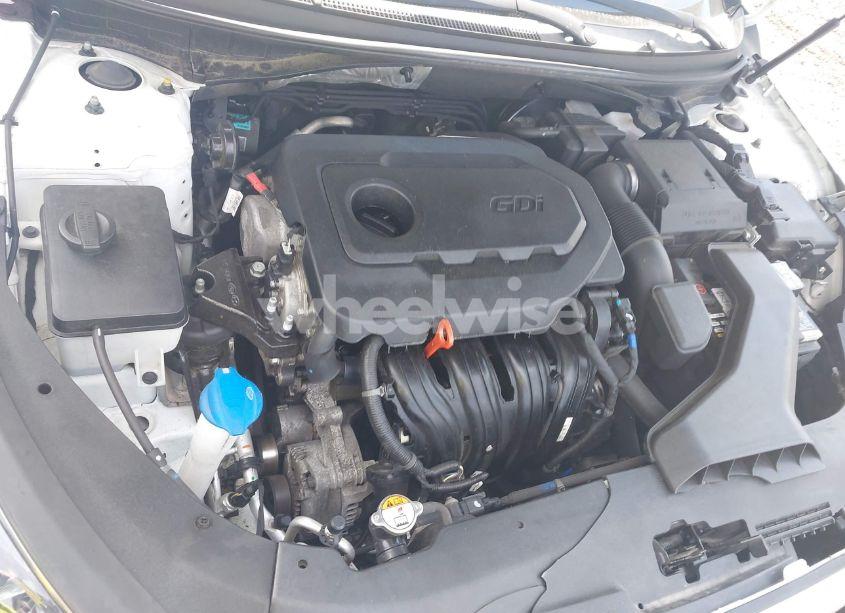 Photo 10 of 2019 Hyundai Sonata SE (VIN 5NPE24AF5KH811423)