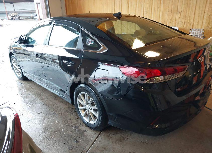 Photo 3 of 2019 Hyundai Sonata SE (VIN 5NPE24AF5KH819599)