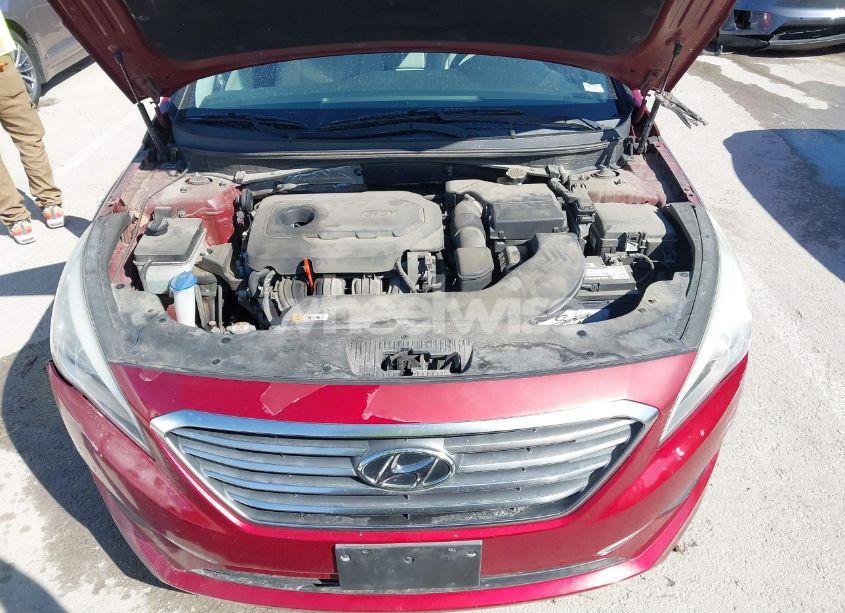 Photo 10 of 2015 Hyundai Sonata SE (VIN 5NPE24AF6FH024759)