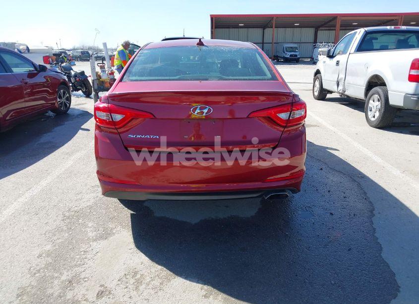 Photo 16 of 2015 Hyundai Sonata SE (VIN 5NPE24AF6FH024759)