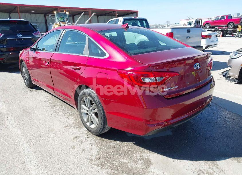 Photo 3 of 2015 Hyundai Sonata SE (VIN 5NPE24AF6FH024759)