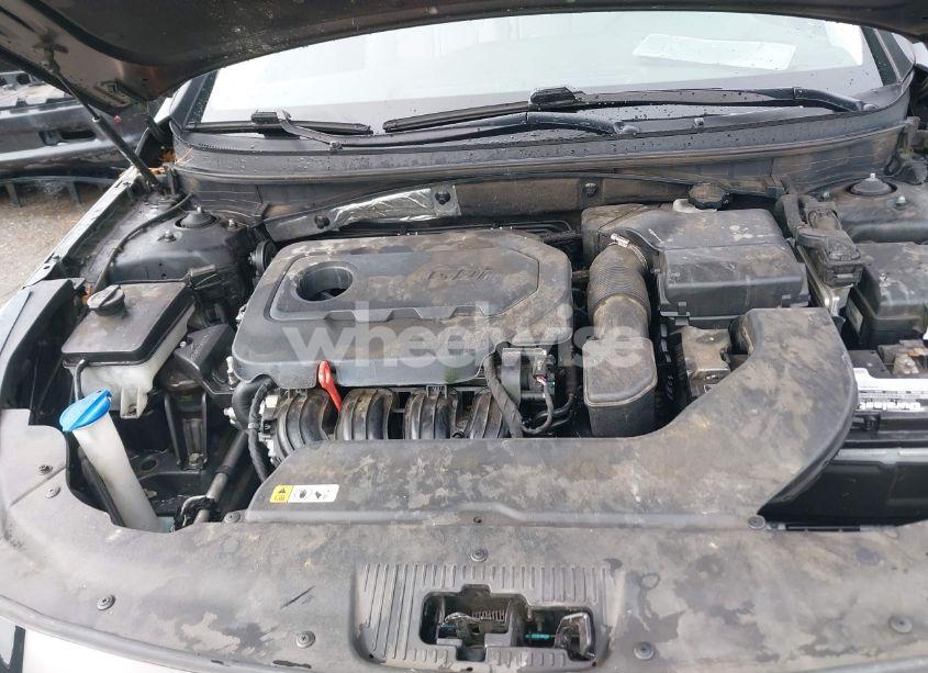 Photo 10 of 2015 Hyundai Sonata SE (VIN 5NPE24AF6FH092463)