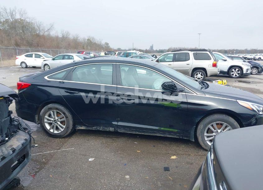 Photo 13 of 2015 Hyundai Sonata SE (VIN 5NPE24AF6FH092463)