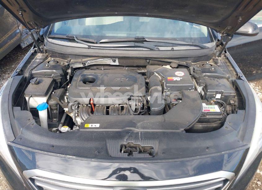Photo 10 of 2015 Hyundai Sonata SE (VIN 5NPE24AF6FH122464)