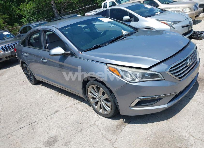 2015 Hyundai Sonata SE (VIN 5NPE24AF6FH148434) main photo