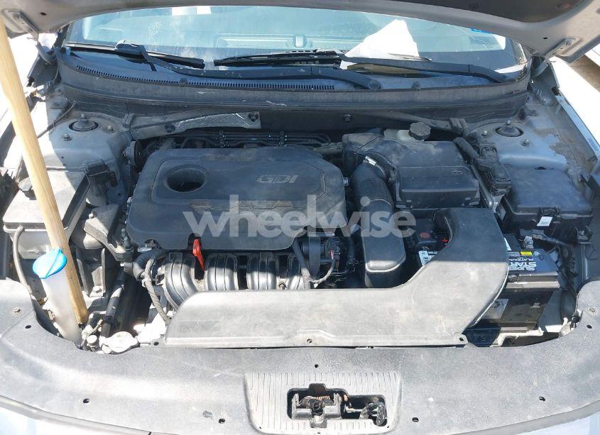Photo 10 of 2015 Hyundai Sonata SE (VIN 5NPE24AF6FH148434)