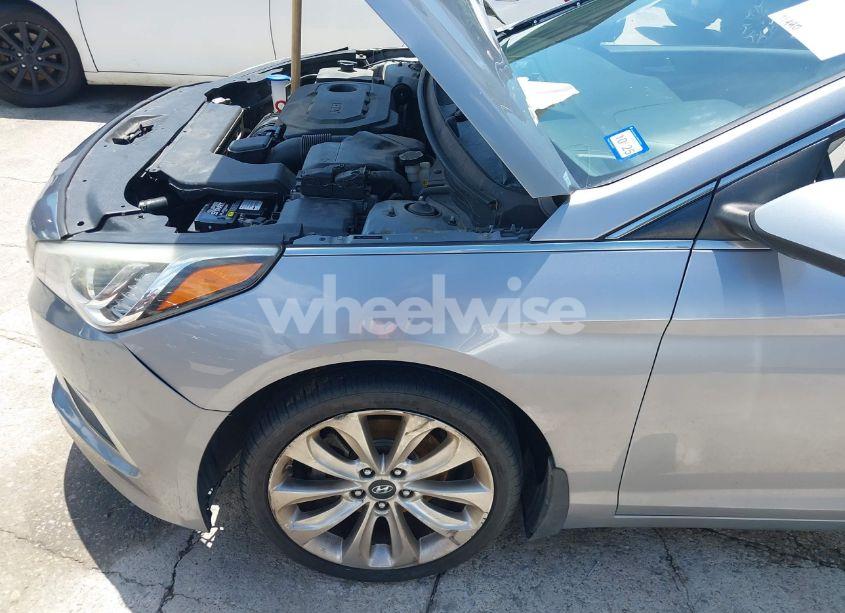 Photo 12 of 2015 Hyundai Sonata SE (VIN 5NPE24AF6FH148434)