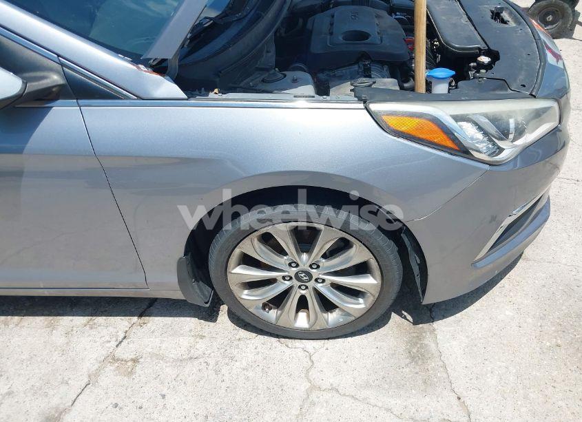 Photo 6 of 2015 Hyundai Sonata SE (VIN 5NPE24AF6FH148434)