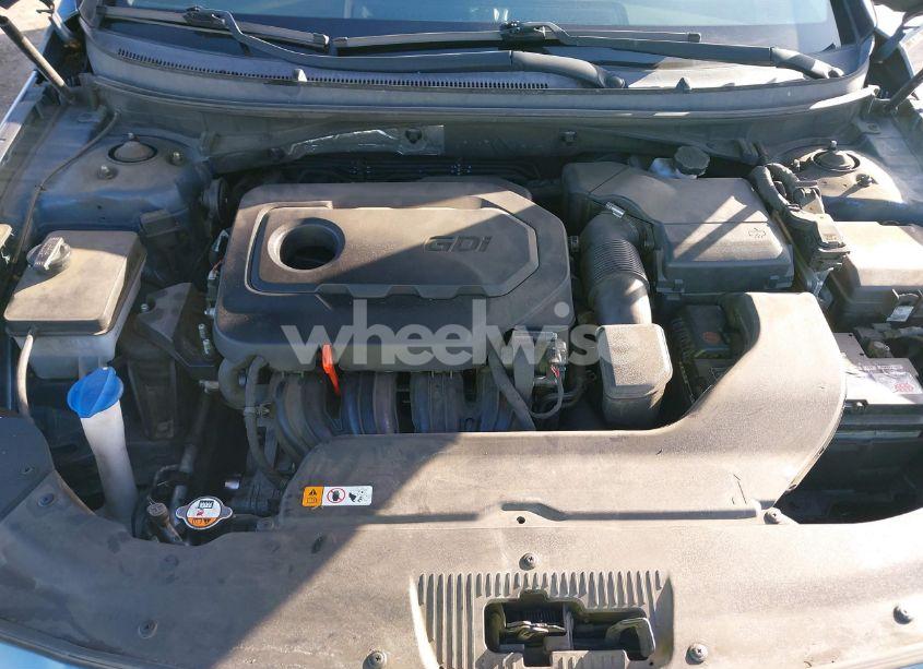 Photo 10 of 2015 Hyundai Sonata SE (VIN 5NPE24AF6FH162236)