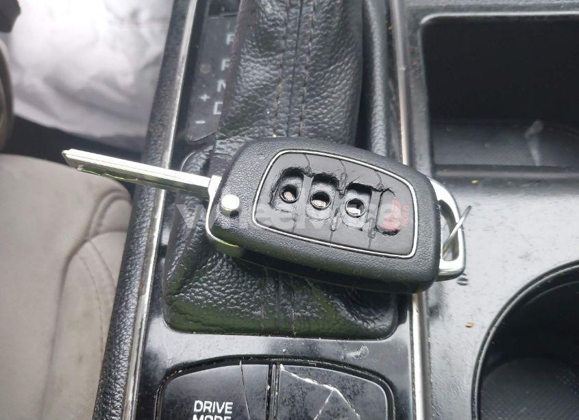 Photo 11 of 2015 Hyundai Sonata SE (VIN 5NPE24AF6FH203190)