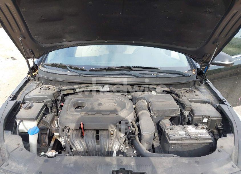 Photo 10 of 2015 Hyundai Sonata SE (VIN 5NPE24AF6FH219700)