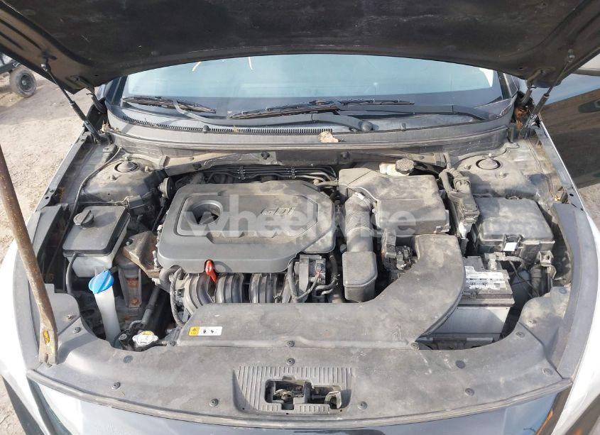 Photo 10 of 2015 Hyundai Sonata SE (VIN 5NPE24AF6FH222354)