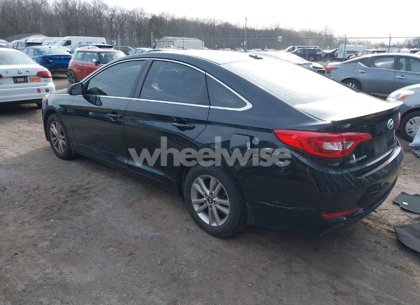 Photo 3 of 2015 Hyundai Sonata SE (VIN 5NPE24AF6FH222354)