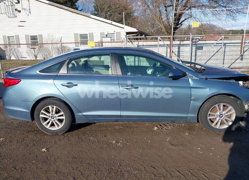 Photo 14 of 2015 Hyundai Sonata SE (VIN 5NPE24AF6FH223780)