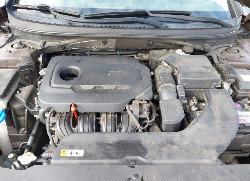 Photo 10 of 2015 Hyundai Sonata SE (VIN 5NPE24AF6FH227862)