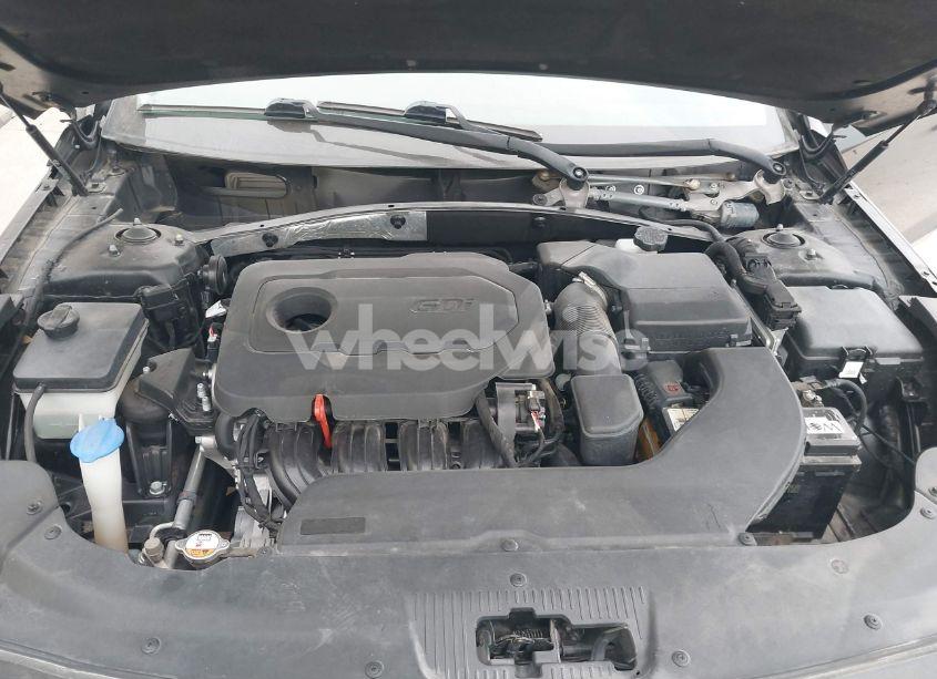 Photo 10 of 2015 Hyundai Sonata SE (VIN 5NPE24AF6FH239638)