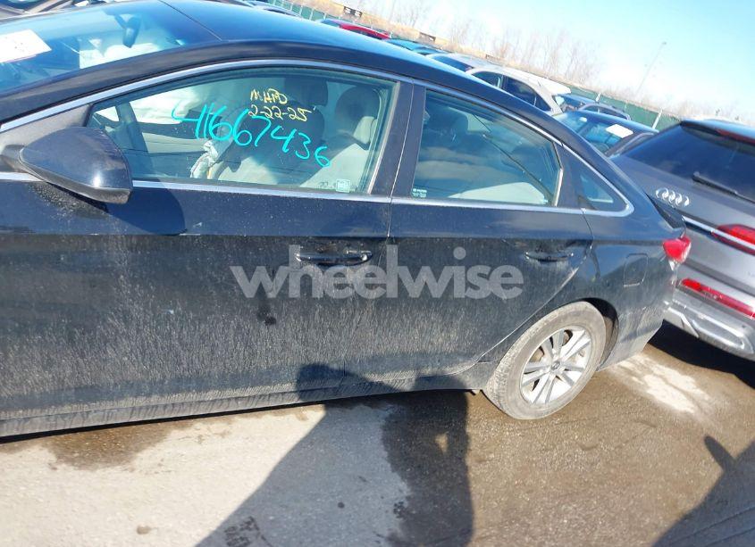 Photo 14 of 2015 Hyundai Sonata SE (VIN 5NPE24AF6FH241115)