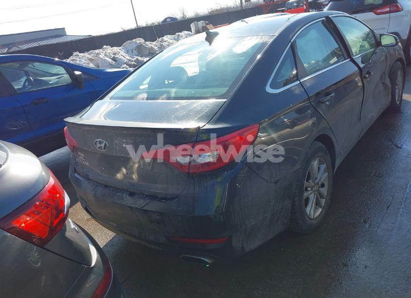 Photo 16 of 2015 Hyundai Sonata SE (VIN 5NPE24AF6FH241115)