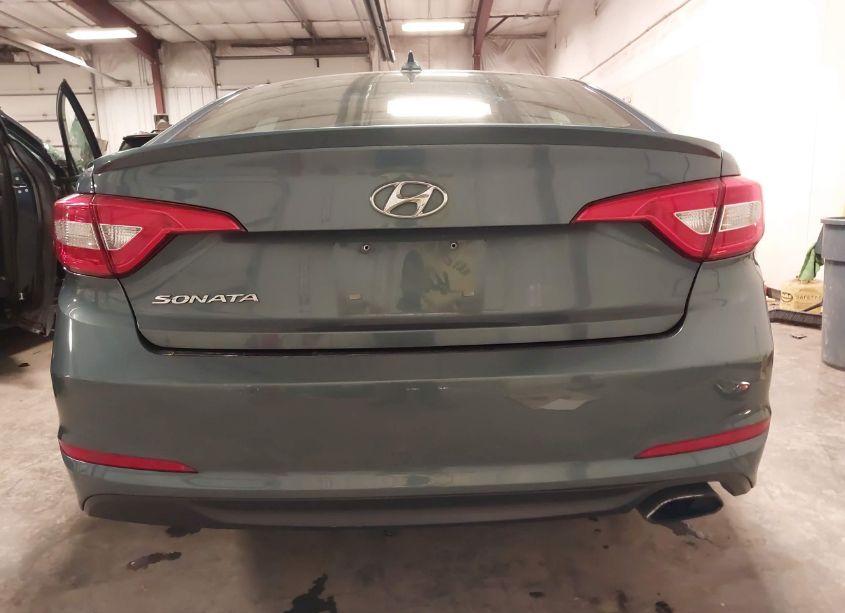 Photo 16 of 2015 Hyundai Sonata SE (VIN 5NPE24AF6FH250901)