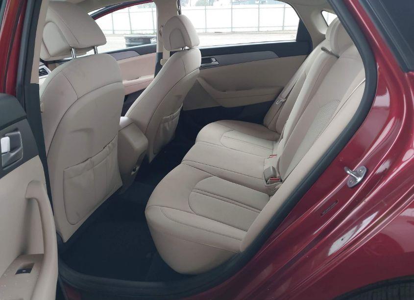 Photo 8 of 2015 Hyundai Sonata SE (VIN 5NPE24AF6FH259565)