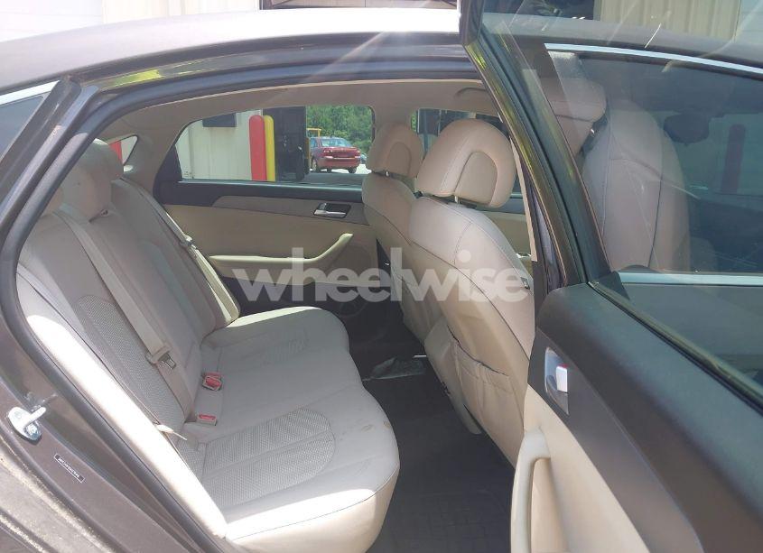 Photo 8 of 2016 Hyundai Sonata SE (VIN 5NPE24AF6GH276416)