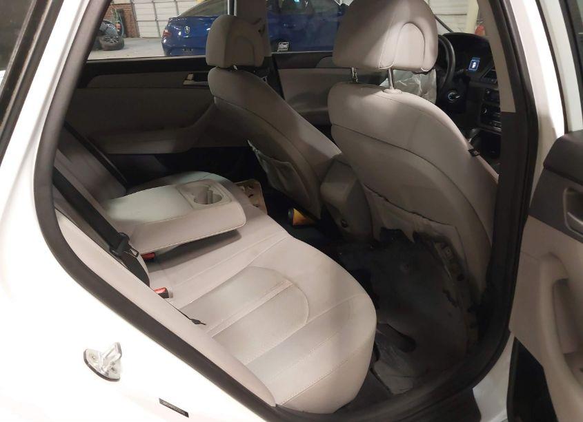 Photo 8 of 2016 Hyundai Sonata SE (VIN 5NPE24AF6GH291143)