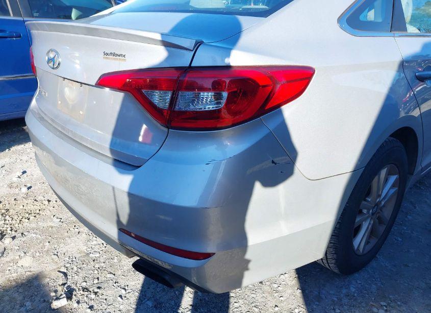 Photo 6 of 2016 Hyundai Sonata SE (VIN 5NPE24AF6GH297329)