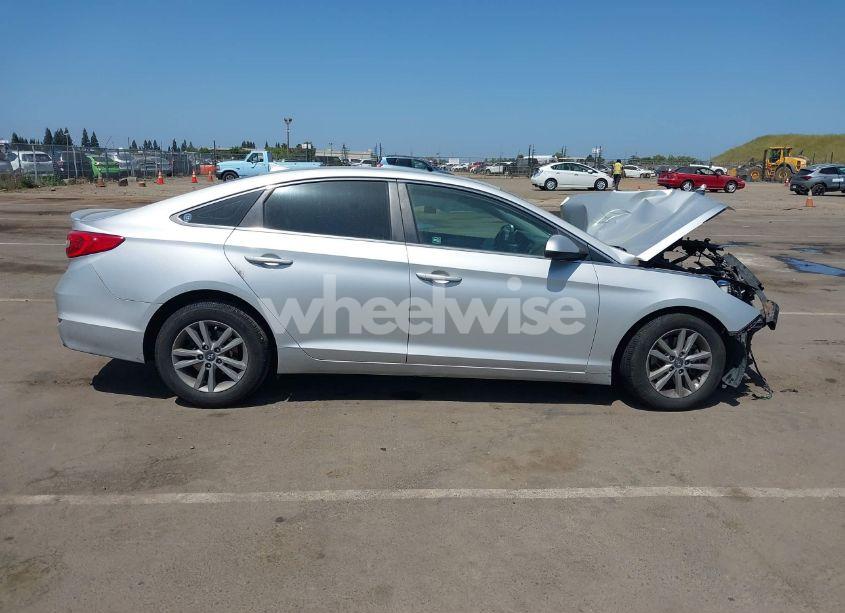 Photo 14 of 2016 Hyundai Sonata SE (VIN 5NPE24AF6GH303355)