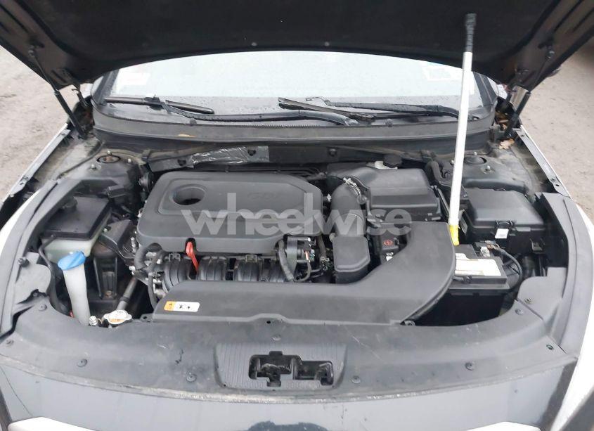 Photo 10 of 2016 Hyundai Sonata SE (VIN 5NPE24AF6GH315358)