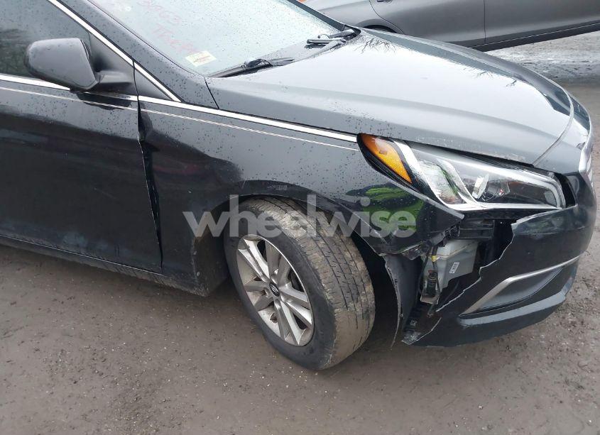 Photo 6 of 2016 Hyundai Sonata SE (VIN 5NPE24AF6GH315358)