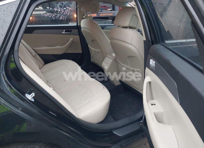 Photo 8 of 2016 Hyundai Sonata SE (VIN 5NPE24AF6GH315358)