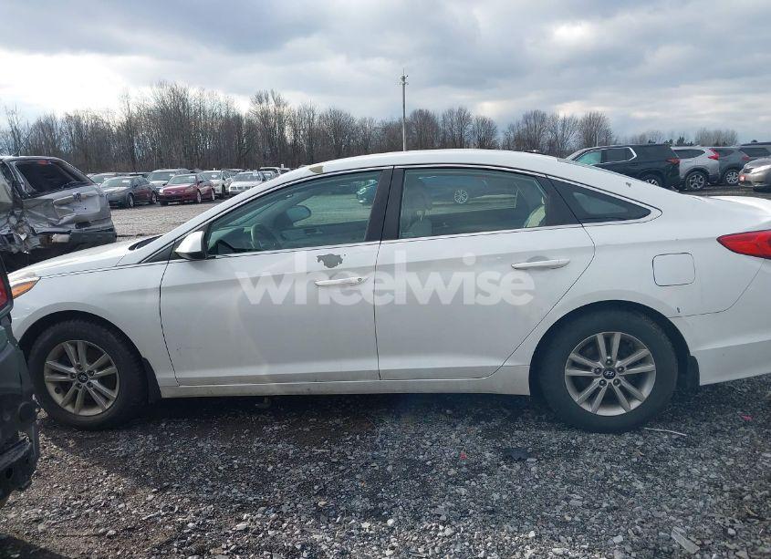Photo 14 of 2016 Hyundai Sonata SE (VIN 5NPE24AF6GH321984)