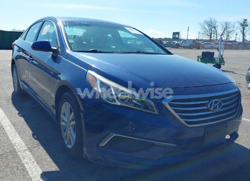 2016 Hyundai Sonata SE (VIN 5NPE24AF6GH330183) main photo