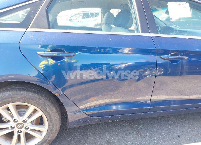 Photo 13 of 2016 Hyundai Sonata SE (VIN 5NPE24AF6GH330183)