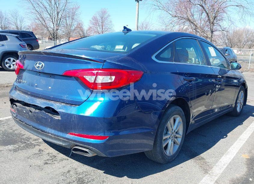 Photo 4 of 2016 Hyundai Sonata SE (VIN 5NPE24AF6GH330183)